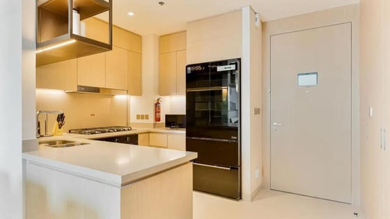 Luxurious apartment in Downtown with stunning fountain views, picture 7
