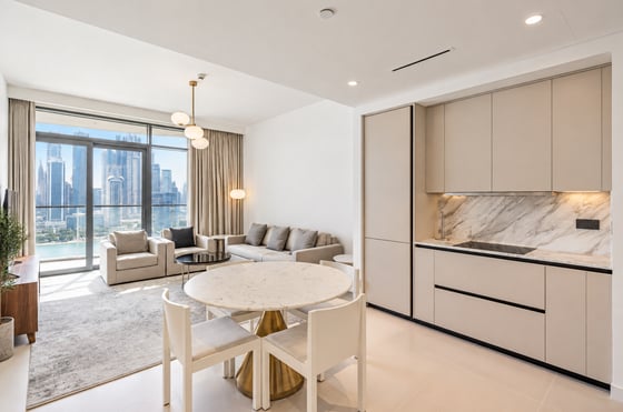 UPGRADED 2BR | MARINA VIEW | INVESTOR DEAL, picture 1