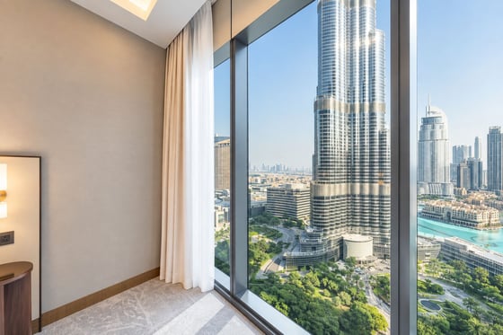 Burj Khalifa View | Premium | Luxurious., picture 7