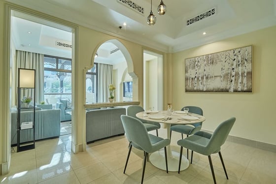 Spacious Layout | Vacant | Bright Unit.., picture 5