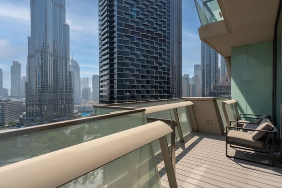 A vibrant 5-bed skyline penthouse at Burj Vista Tower 2, picture 18