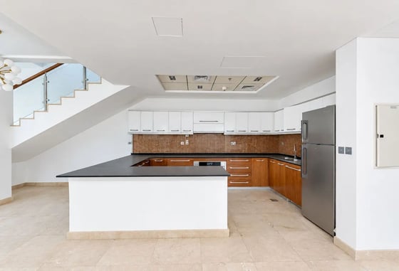 Rare Duplex Penthouse | Full Marina View | Vacant, picture 20