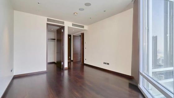 Iconic luxury apartment in Downtown with fountain view, picture 9