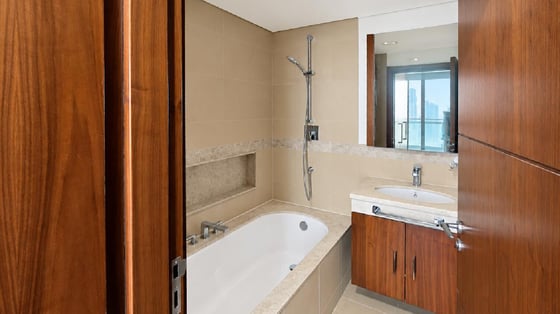 Prime location apartment in Downton with panoramic Burj view, picture 13