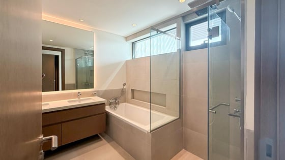 Type A single row villa in Al Furjan with landscape garden, picture 15