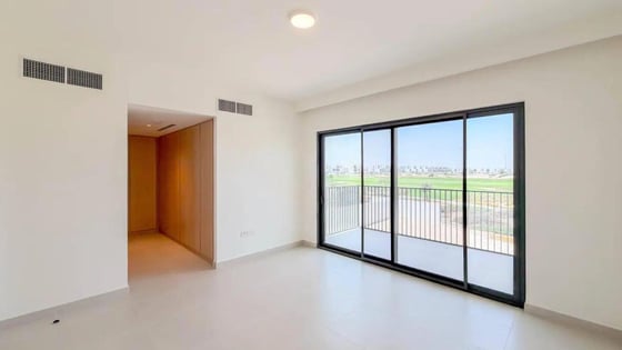 Prime plot villa in Dubai South with full golf course view, picture 4