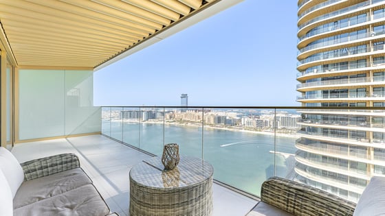 Luxurious upgraded apartment in Dubai Harbour with palm view, picture 15