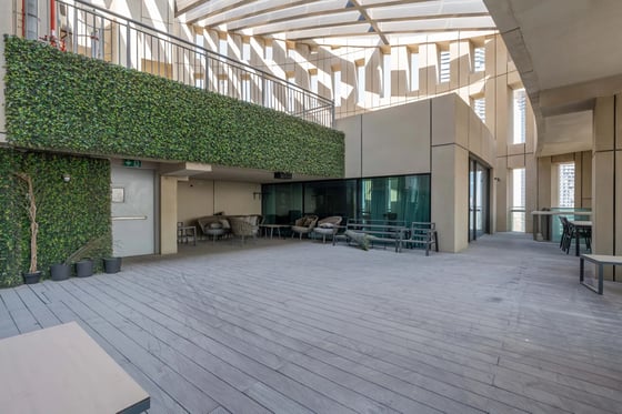 A stunning 5-bedroom triplex at Burj Vista Tower 2, Downtown, picture 22
