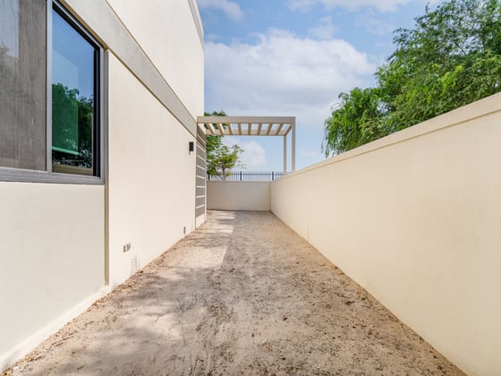 Exclusive | Fully Furnished | Single Row, picture 26