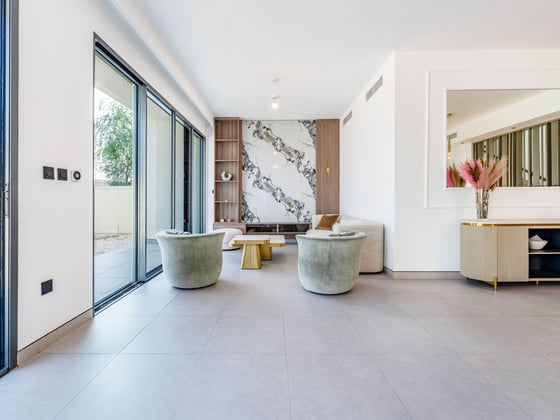 Exclusive | Fully Furnished | Single Row, picture 5