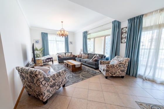 Vacant On Transfer| A Type| Close to Nakheel Mall, picture 1