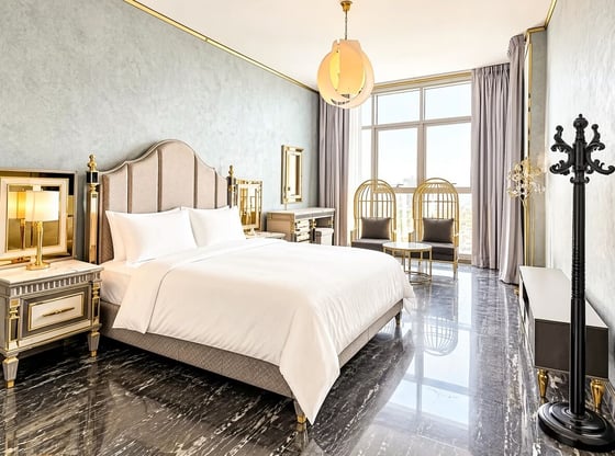 Upgraded Penthouse | Stunning Views....., picture 5