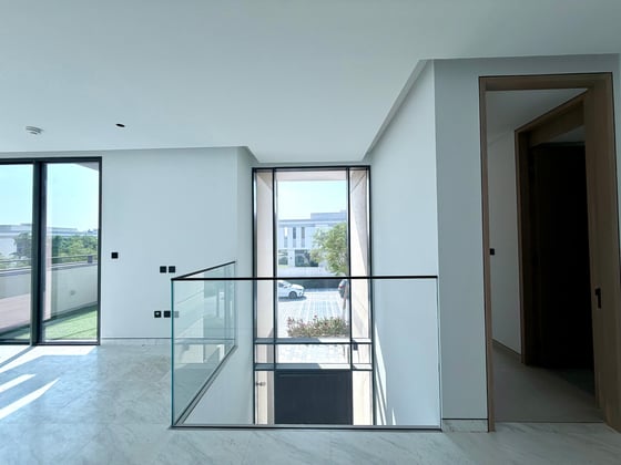 Spacious Layout | Landscaped Garden | Unfurnished, picture 18