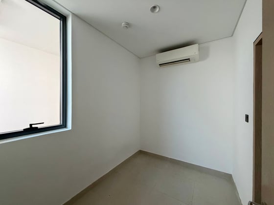 Spacious Layout | Landscaped Garden | Unfurnished, picture 22