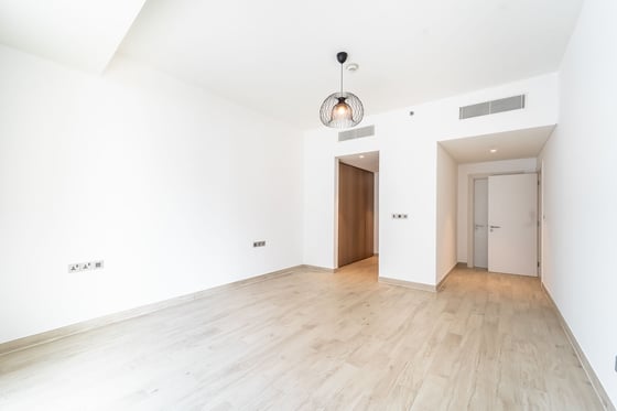 Exclusive | Sought-After Layout | Palm & Sea Views, picture 10