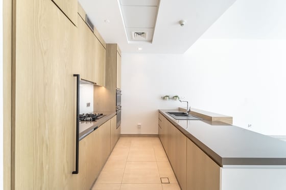 Exclusive | Sought-After Layout | Palm & Sea Views, picture 2