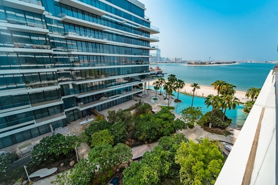 Exclusive | Sought-After Layout | Palm & Sea Views, picture 1