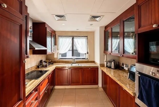 Spacious | Burj Khalifa View | Rented Unit, picture 6