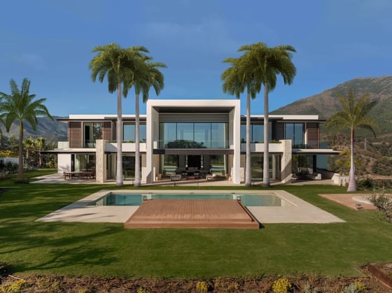 Brand-new contemporary villa with sea views in La Zagaleta, picture 1