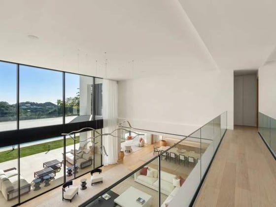 Brand-new contemporary villa with sea views in La Zagaleta, picture 13