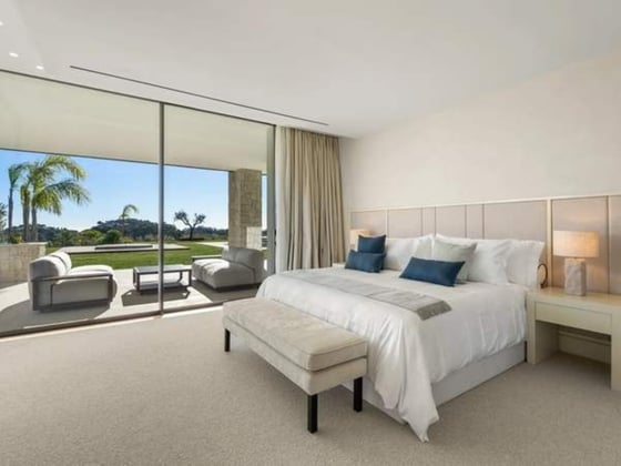 Brand-new contemporary villa with sea views in La Zagaleta, picture 15
