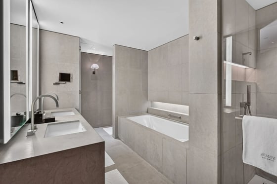 Elegant 2-bed apartment in Downtown's Armani Residences, picture 11