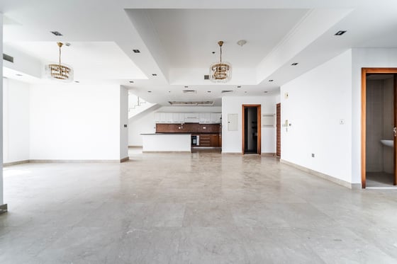 Upgraded Duplex Penthouse | Marina Skyline Views, picture 11