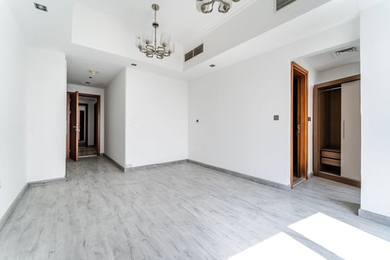 Upgraded Duplex Penthouse | Marina Skyline Views, picture 17