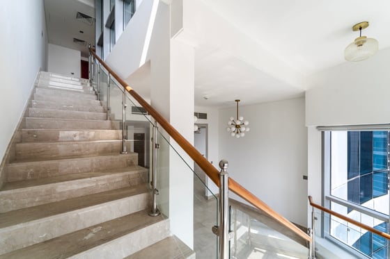 Upgraded Duplex Penthouse | Marina Skyline Views, picture 12
