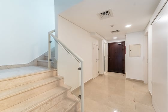 Spacious | Vacant | Golf Community......, picture 5