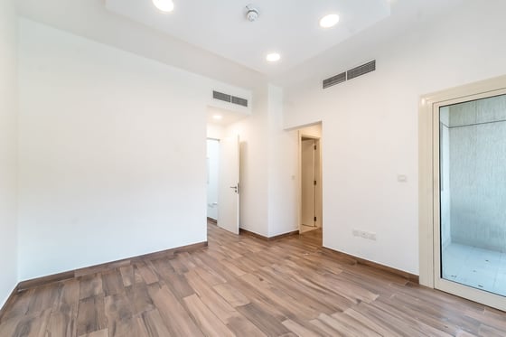Spacious | Vacant | Golf Community......, picture 11