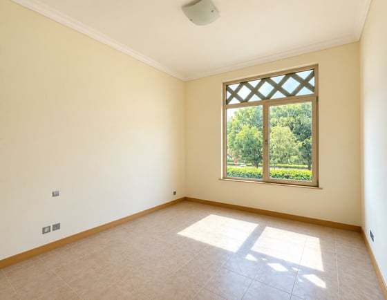 Low Floor | Unfurnished | Beach Access.., picture 7