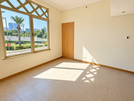 Low Floor | Unfurnished | Beach Access.., picture 6