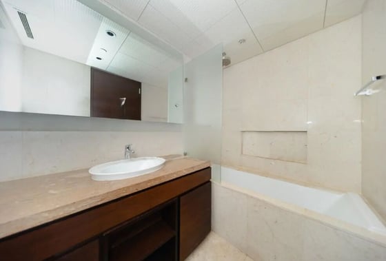 Full Fountain View | Spacious Layout | Vacant, picture 16