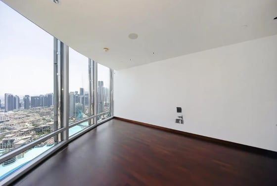 Full Fountain View | Spacious Layout | Vacant, picture 6