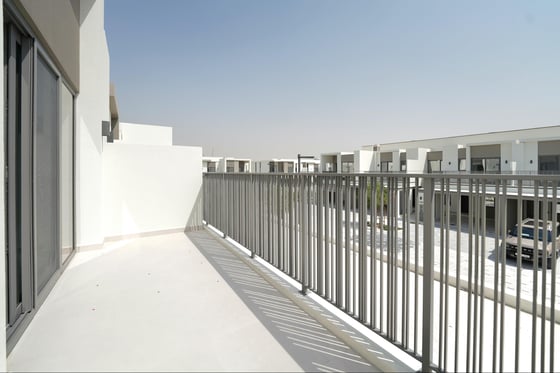 View Today  | Close to Park | Vacant on Transfer, picture 18