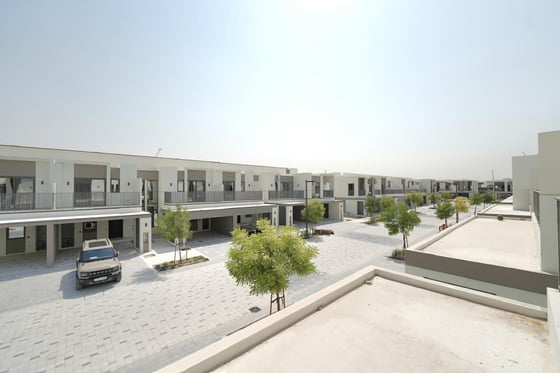 View Today  | Close to Park | Vacant on Transfer, picture 17