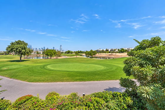 An elegant 4-bed villa in Montgomerie Maisonettes, Emirates, picture 1