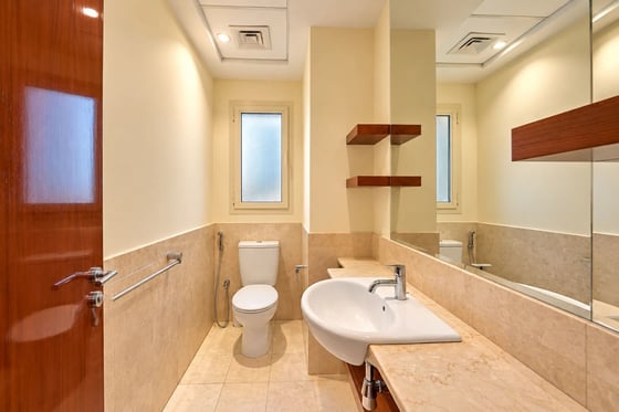 An elegant 4-bed villa in Montgomerie Maisonettes, Emirates, picture 9