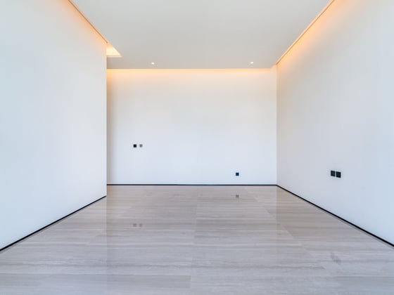 Contemporary Villa with Private Pool and Elevator, picture 17