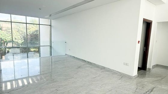 Huge villa in Mohammed Bin Rashid City with private pool, picture 7