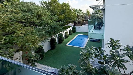 Huge villa in Mohammed Bin Rashid City with private pool, picture 11