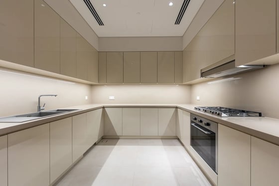 Panoramic 6-bed duplex penthouse at IL Primo, Downtown Dubai, picture 7