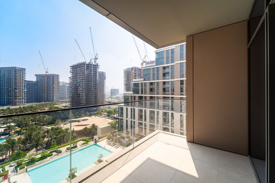 Pool & Park View | New Handover | High Floor, picture 1