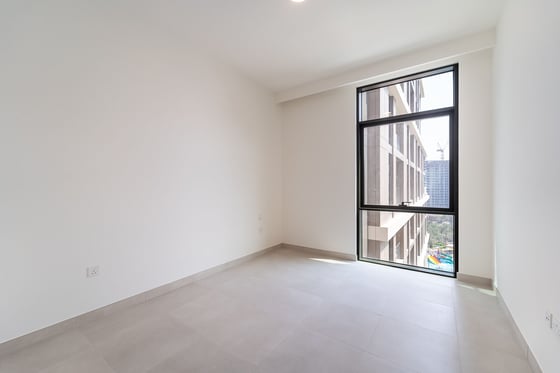 Pool & Park View | New Handover | High Floor, picture 16