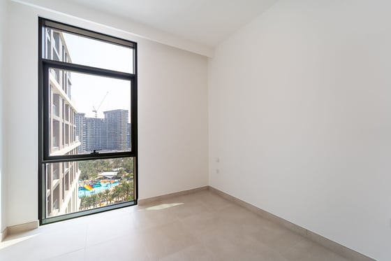 Pool & Park View | New Handover | High Floor, picture 13