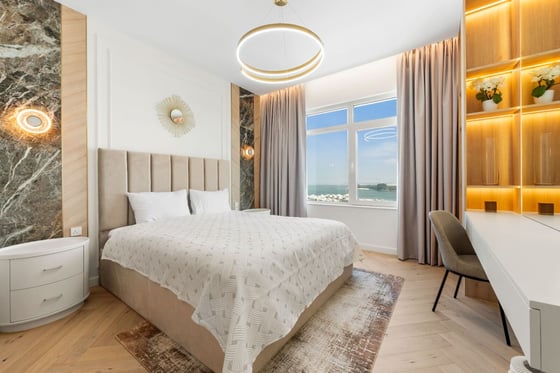 Fully Upgraded | Fully Furnished | Sea View, picture 12