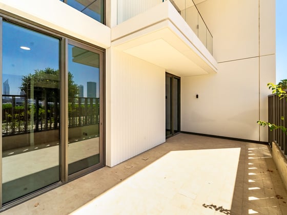 Podium Living | Private Terrace | Vacant Now, picture 16