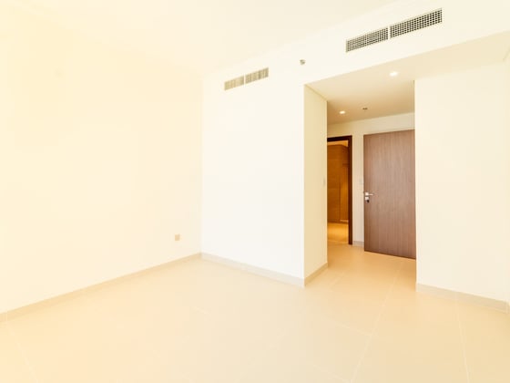 Podium Living | Private Terrace | Vacant Now, picture 10