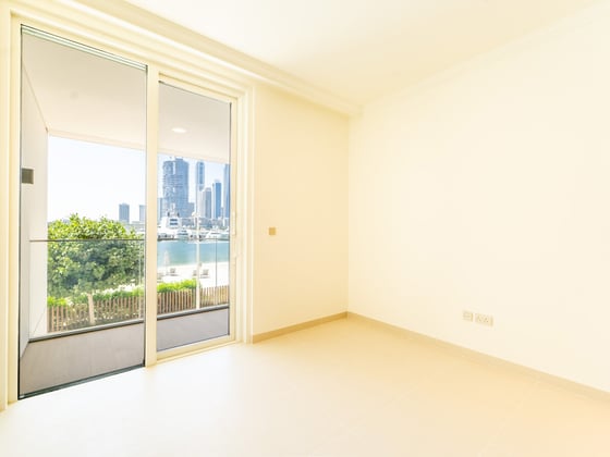 Podium Living | Private Terrace | Vacant Now, picture 11